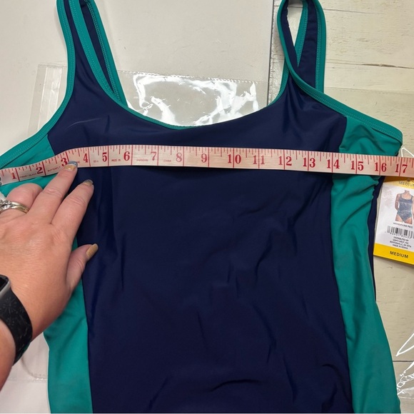 Lands' End Lined Scoop Neck One-Piece Swimsuit Navy/Green Size Medium New - Picture 5 of 6